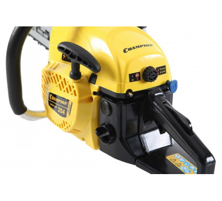 Бензопила Champion A254-18 + подарочный набор